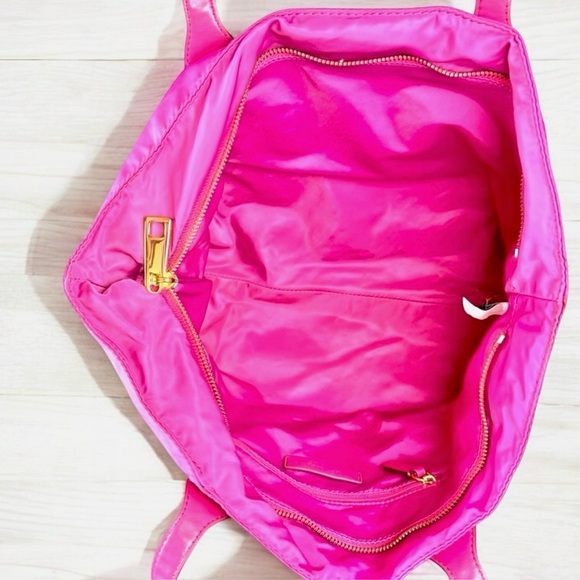 Marc Jacobs Signature Tote, Hot Pink Nylon - Picture 5 of 11